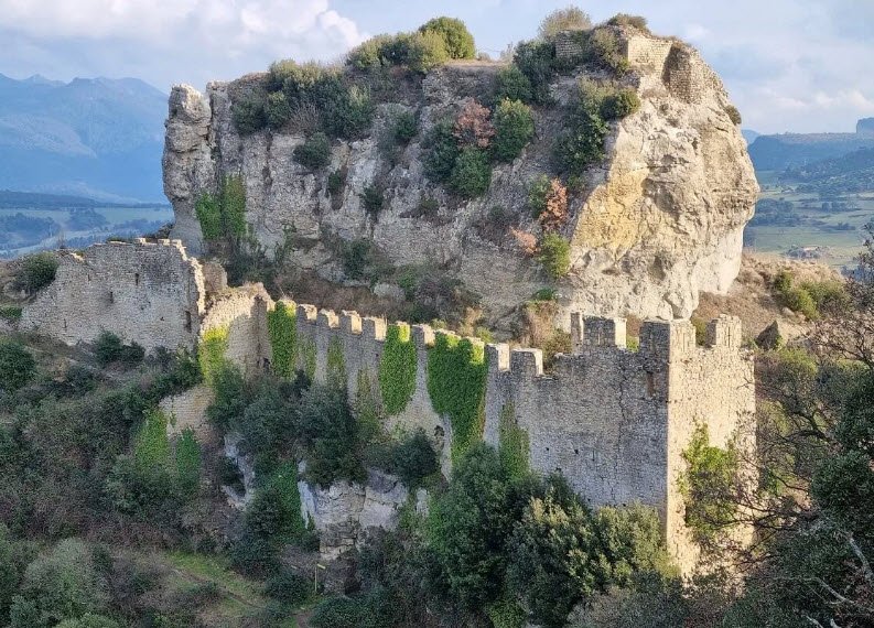 Castell de Sant Martí de Centelles, Spain